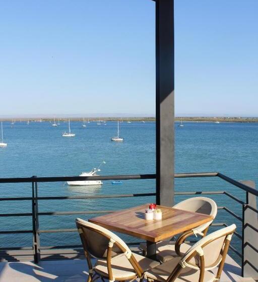 בית מלון כפרי Seven Crown La Paz Malecon