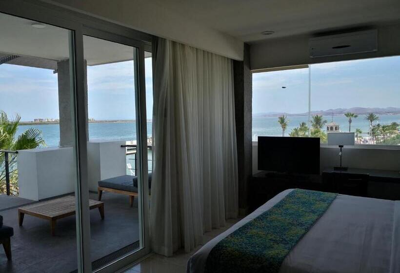 בית מלון כפרי Seven Crown La Paz Malecon