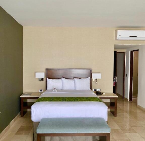 בית מלון כפרי Seven Crown La Paz Malecon