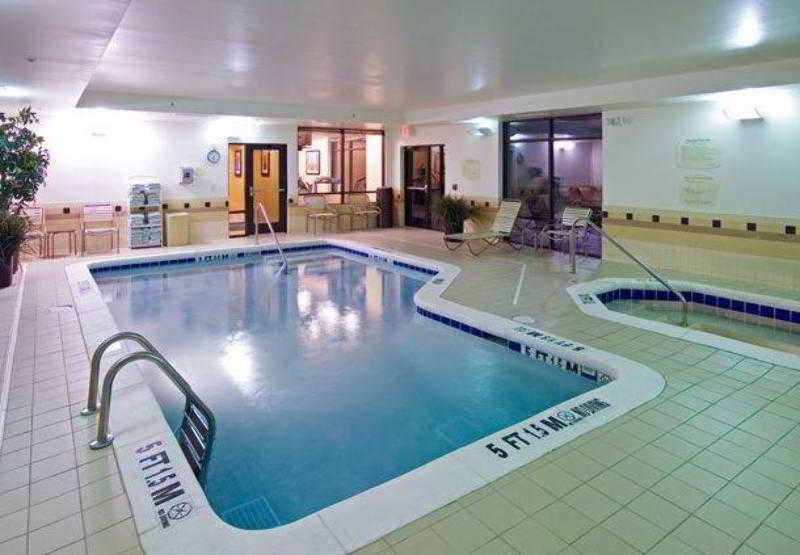 فندق Springhill Suites Savannah Airport