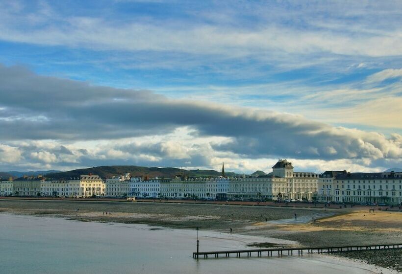 St George S Hotel   Llandudno