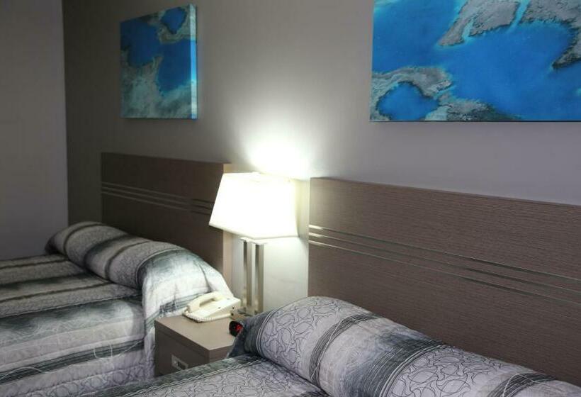 فندق Stanford Inn & Suites