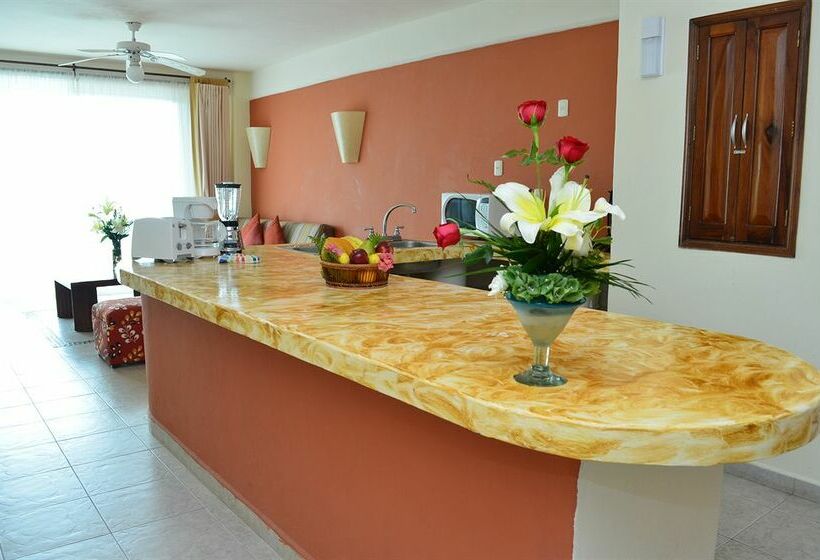 Отель Starbay Suites Resort