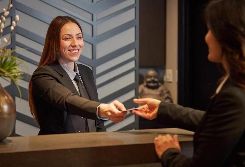 Stay Inn Hotel Toronto