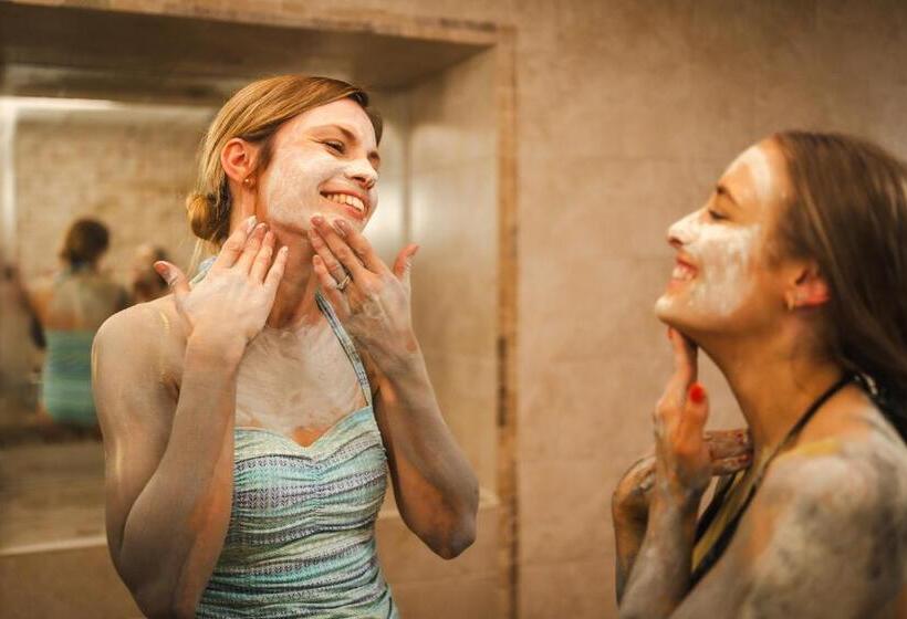 Stoke By Nayland Hotel, Golf & Spa