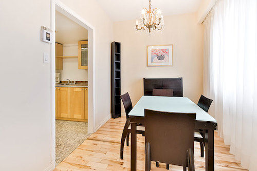 ホテル Sunset Suites