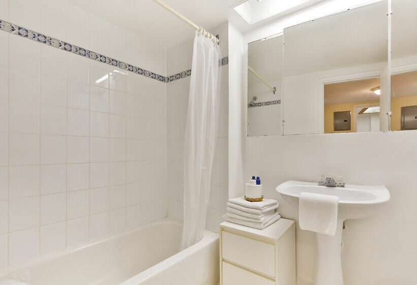 ホテル Sunset Suites