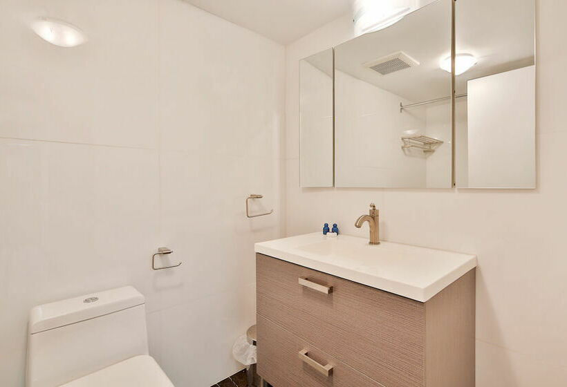 ホテル Sunset Suites