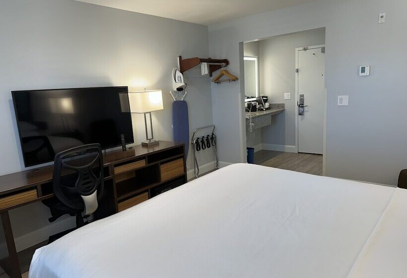 Отель Skye San Francisco Airport Sfo Free Shuttle!