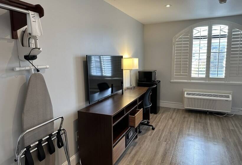 Отель Skye San Francisco Airport Sfo Free Shuttle!