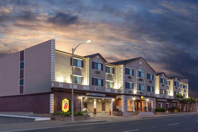 Отель Skye San Francisco Airport Sfo Free Shuttle!