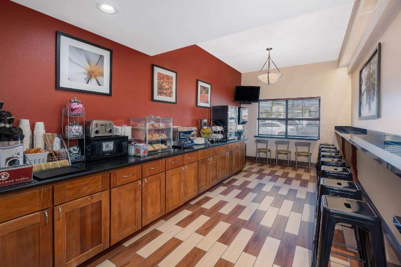 Отель Skye San Francisco Airport Sfo Free Shuttle!