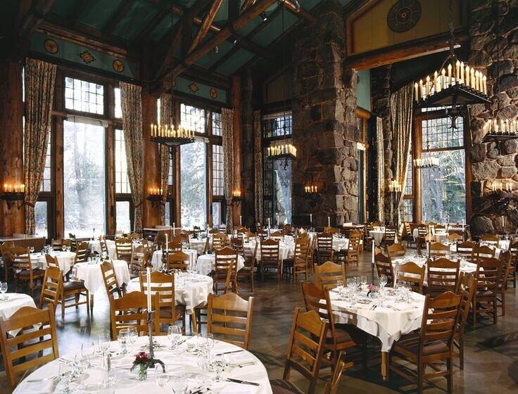 Отель The Ahwahnee