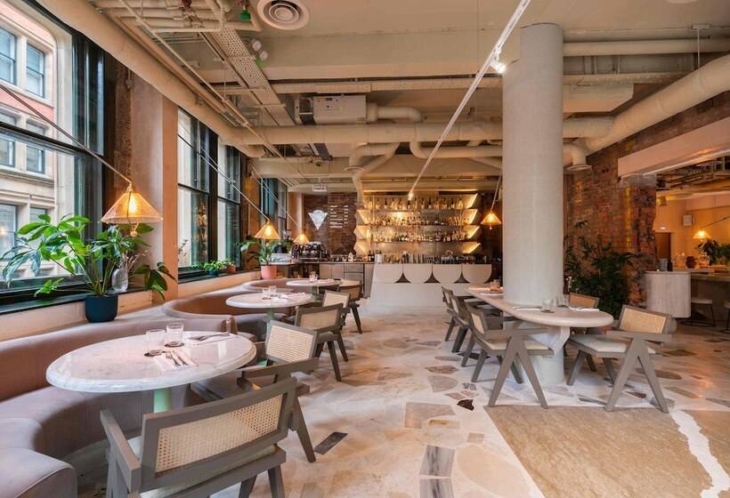 בית מלון כפרי The Alan