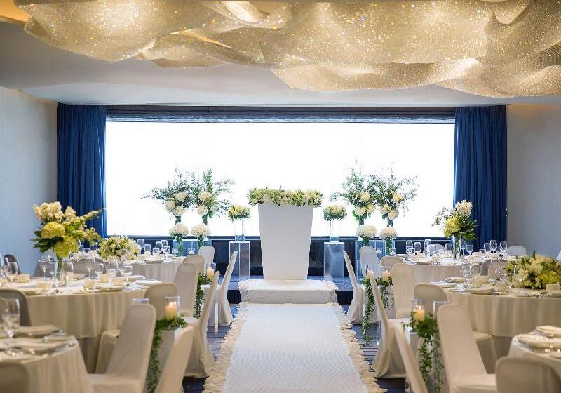 ホテル The Ambassador Seoul  A Pullman