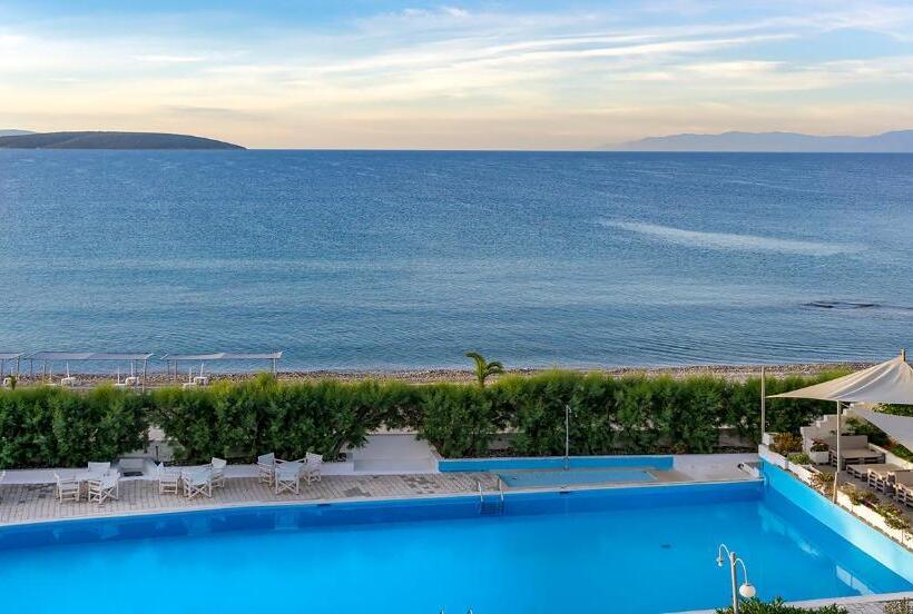 בית מלון כפרי The Grove Seaside