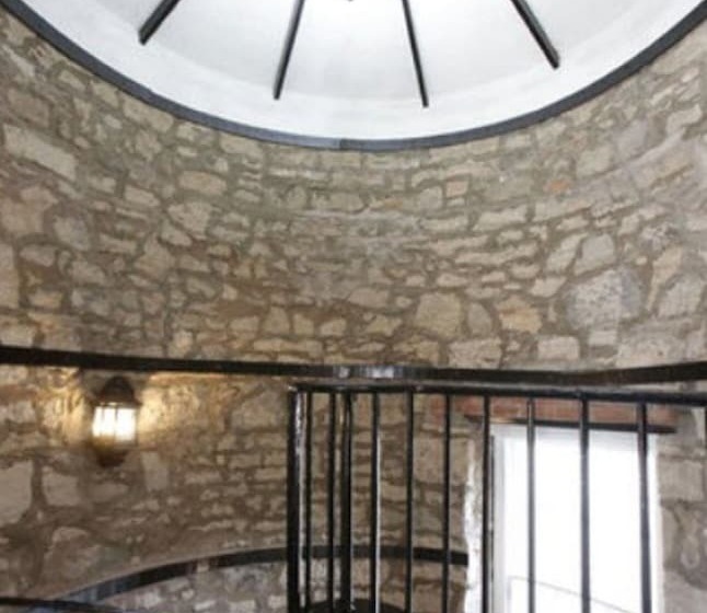 בית מלון כפרי Merchant City Inn