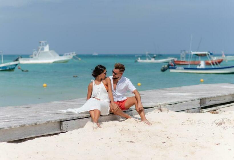 호텔 The Reef Coco Beach