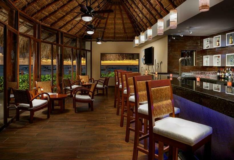 호텔 The Reef Coco Beach