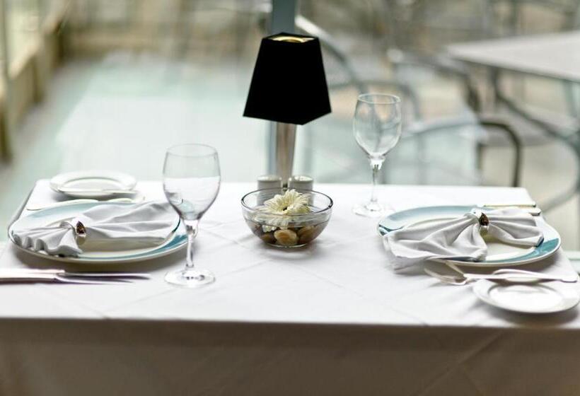 فندق The Waterside Inn