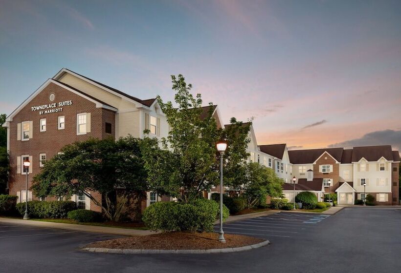 هتل Towneplace Suites Manchesterboston Regional Airport