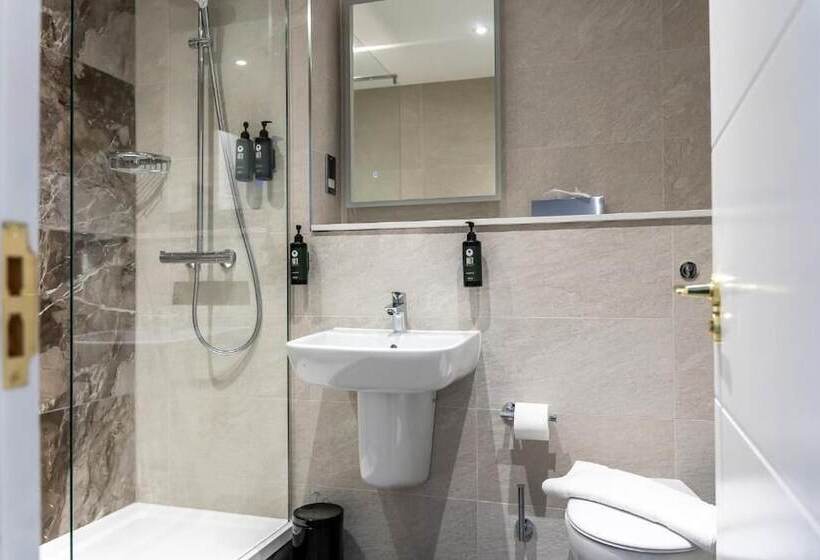 Trafford Hall Hotel Manchester, Trademark Collection By Wyndham