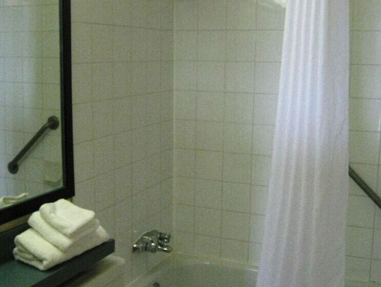 فندق Travelodge By Wyndham Drumheller Ab