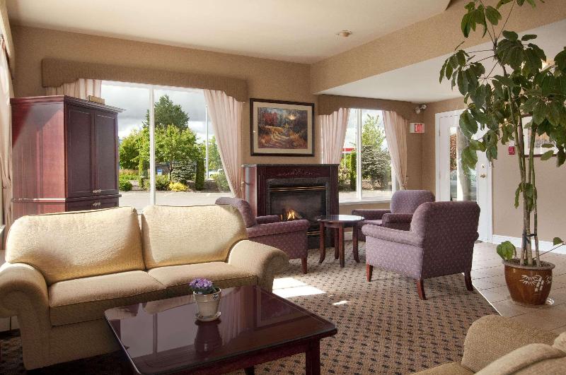 هتل Travelodge By Wyndham Langley