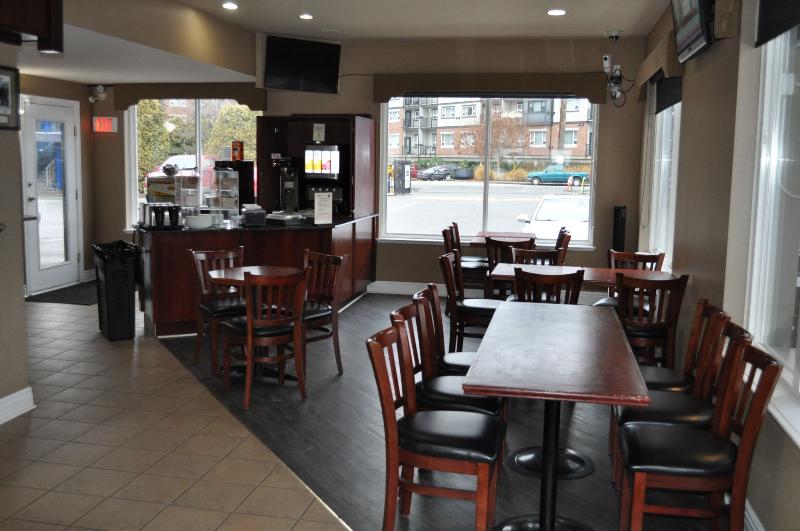 هتل Travelodge By Wyndham Langley