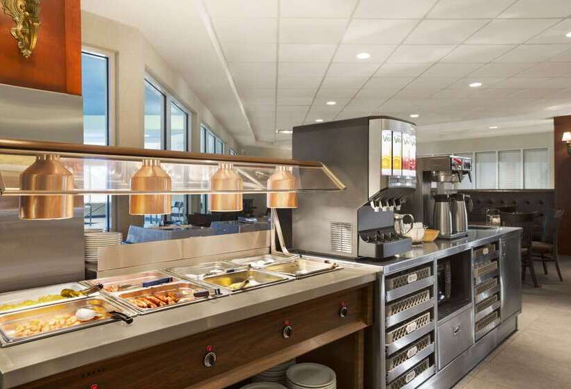 فندق Travelodge By Wyndham Strathmore