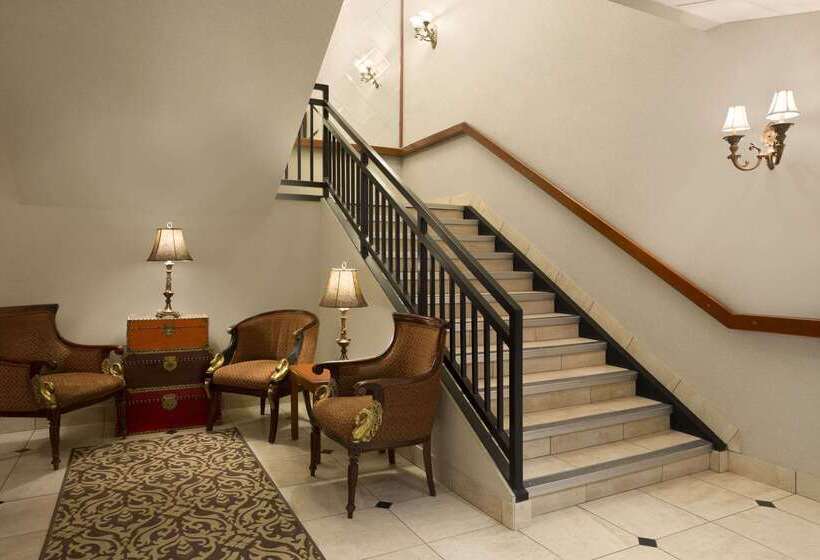 فندق Travelodge By Wyndham Strathmore