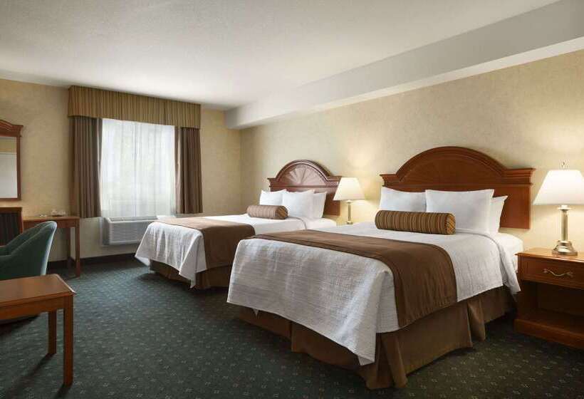 فندق Travelodge By Wyndham Strathmore