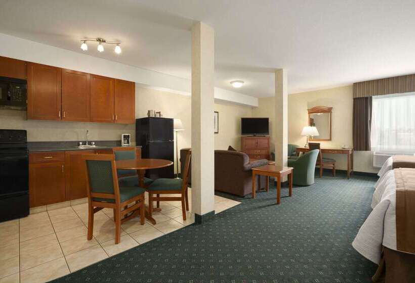 فندق Travelodge By Wyndham Strathmore