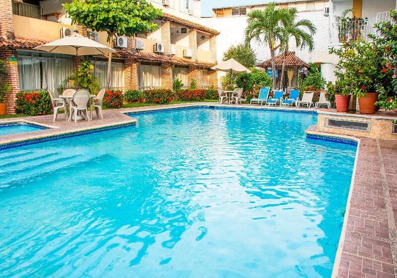 ホテル Vallarta Sol