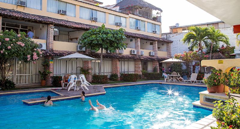 ホテル Vallarta Sol