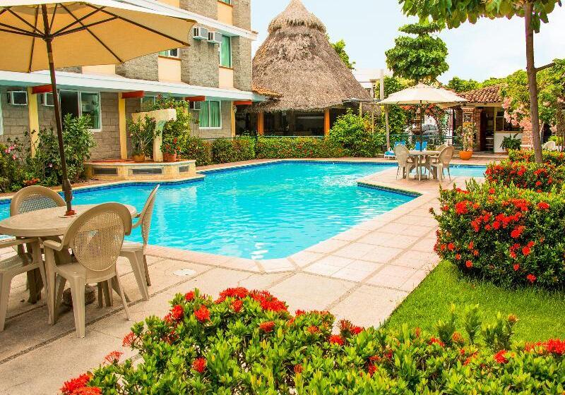 ホテル Vallarta Sol