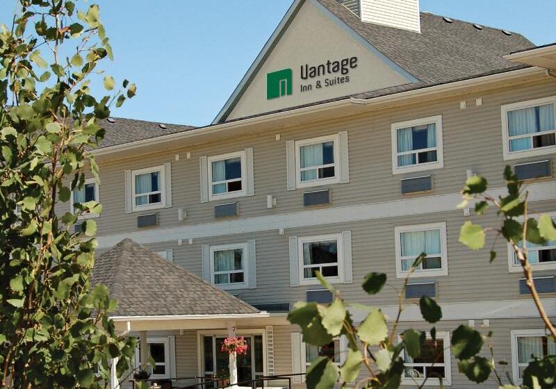 فندق Travelodge By Wyndham Fort Mcmurray
