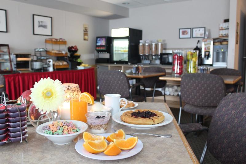 בית מלון כפרי Travelodge By Wyndham Fort Mcmurray