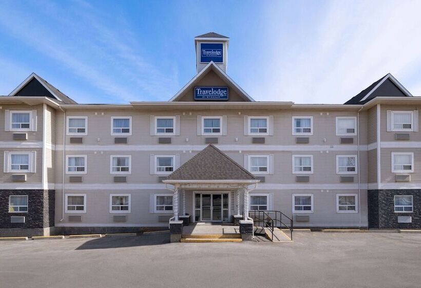 فندق Travelodge By Wyndham Fort Mcmurray