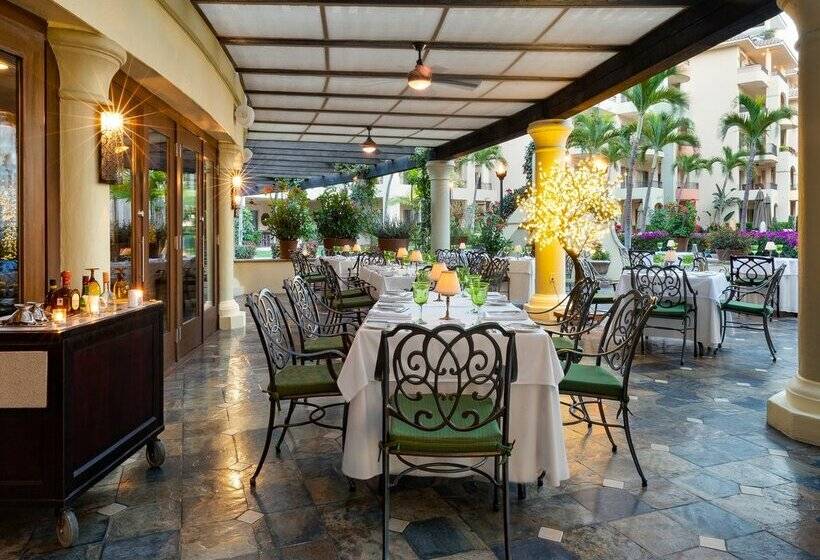 ホテル Villa La Estancia Beach Resort & Spa