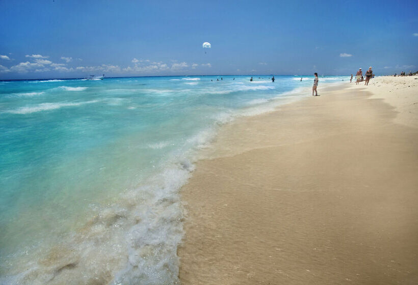 هتل Viva Azteca By Wyndham, A Trademark All Inclusive Resort