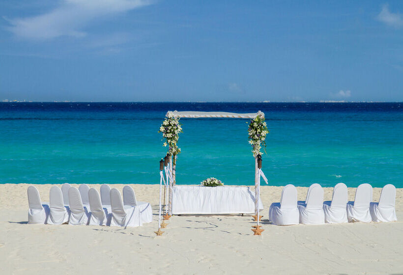 هتل Viva Azteca By Wyndham, A Trademark All Inclusive Resort