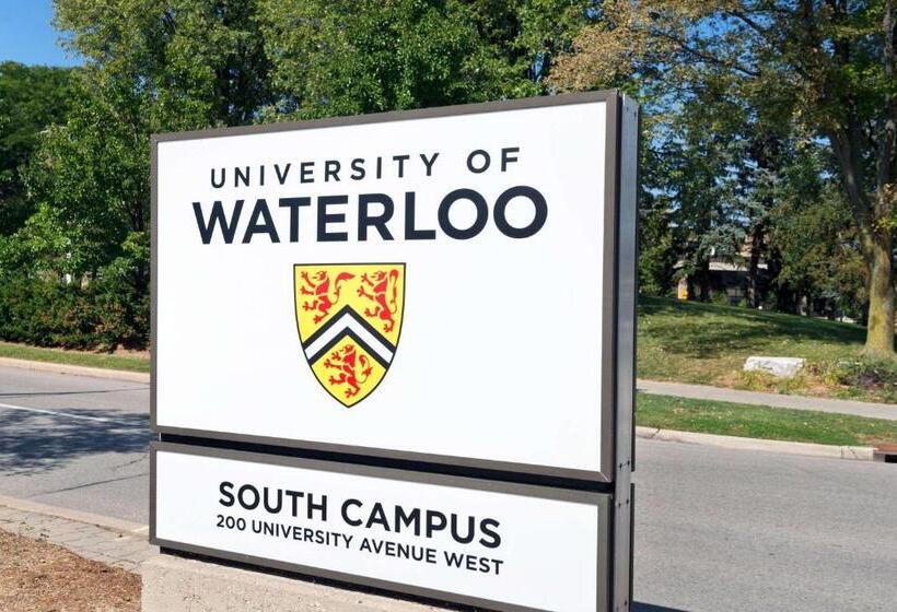 فندق Weber Inn Kitchener