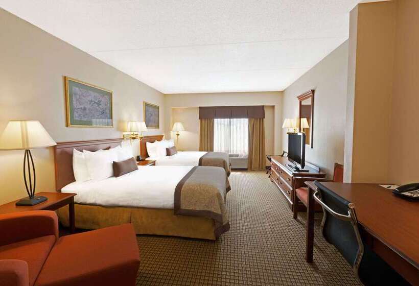 فندق Wingate By Wyndham Charlotte Airport