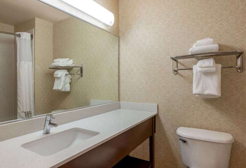 فندق Wingate By Wyndham Gillette Near Camplex