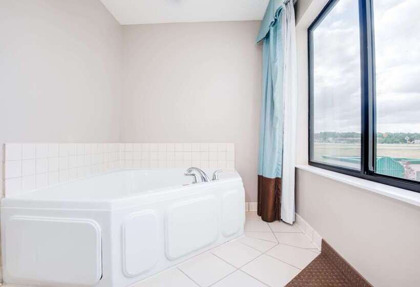 فندق Wingate By Wyndham Gillette Near Camplex