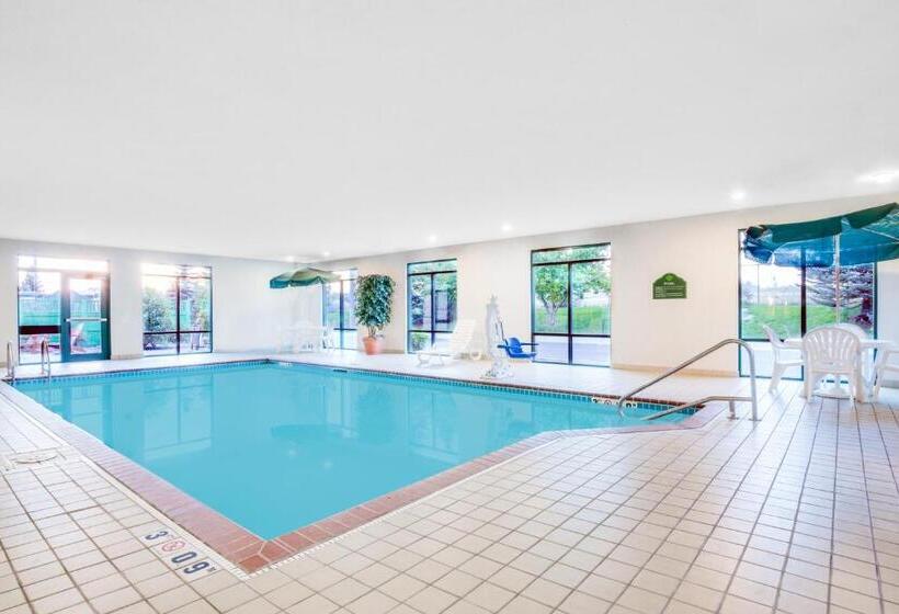 فندق Wingate By Wyndham Gillette Near Camplex