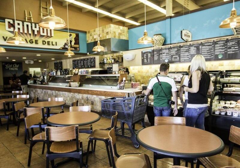 فندق Yavapai Lodge