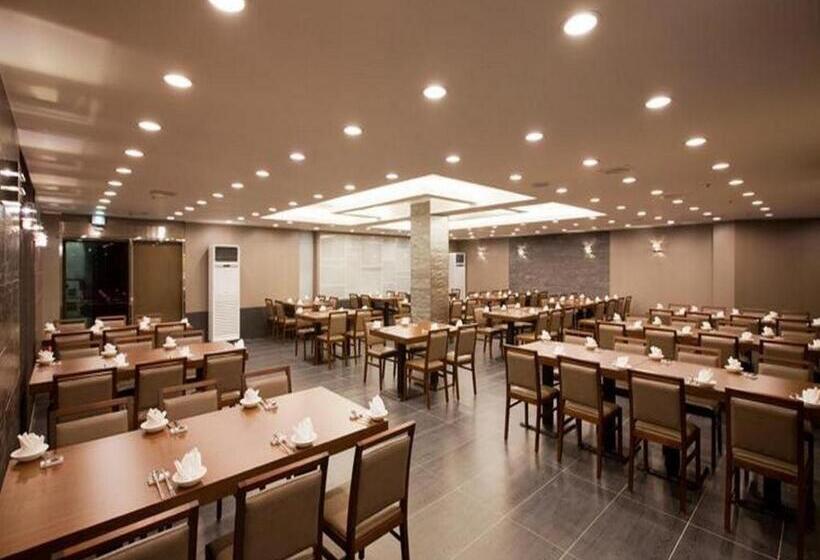 בית מלון כפרי Yousung