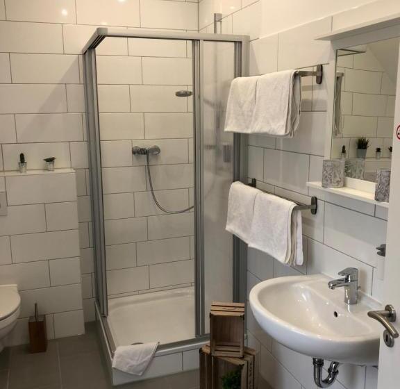 Отель Zum Adler